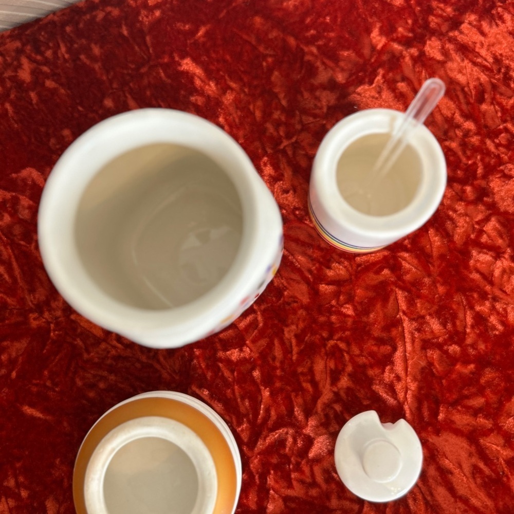 80’s Fab! Colorful Ceramic Bacon Drippings and Mustard Jars - Picture 4 of 4